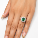 Elegant Emerald & Diamond Ring